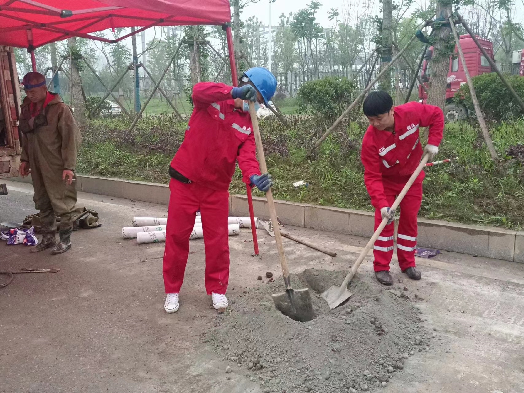 赤坎管道疏通哪家好】及时进行市政管道清淤